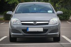 Opel Astra GTC_3.JPG